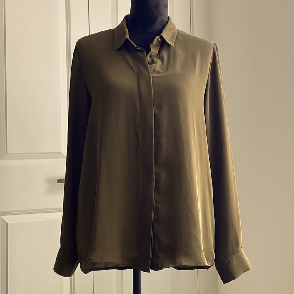 H&M- Size 14- Blouse